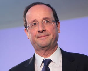 a l'elysée, le service de l'intendance gère les commandes pour françois
