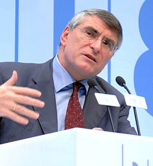 jean-louis beffa, président de saint-gobain.