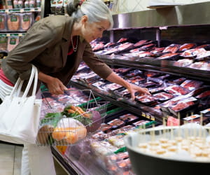 les plus de 50 ans réalisent la grande majorité des achats de certains produits.
