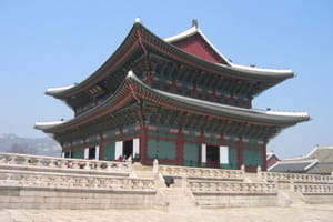 le palais royal de kyongbok.