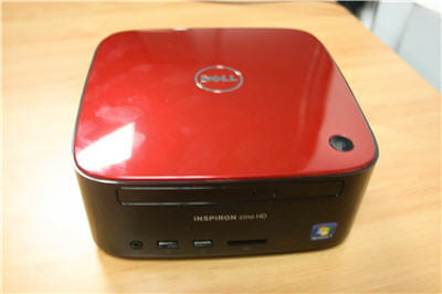 le zino hd 410 est un mini-pc peu encombrant (19,7 x 19,7 x 9 cm), léger (1,6