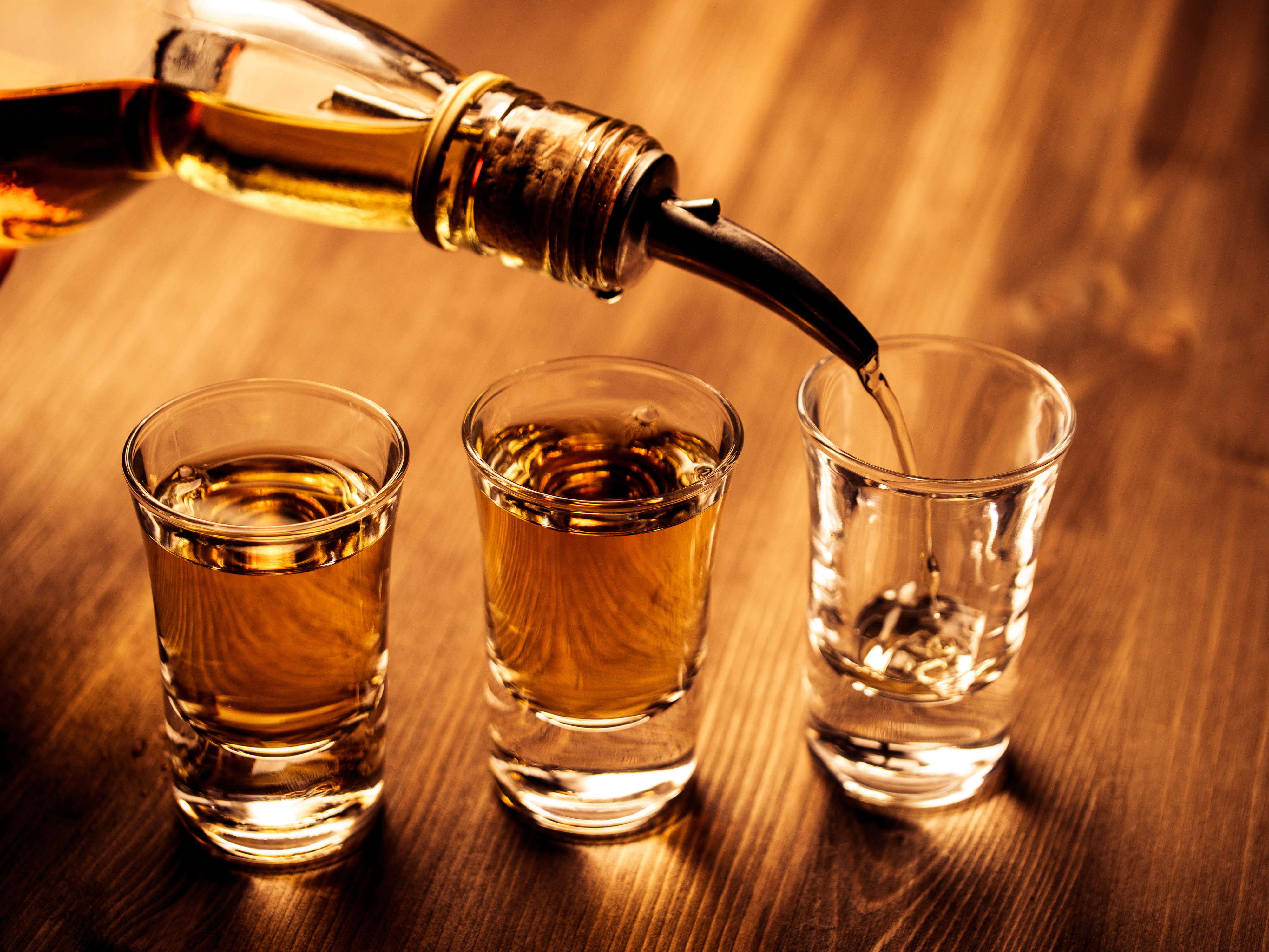 Se contrôler sur la dépendance alcoolisée