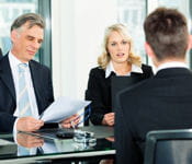 proposez leur de garder votre cv.