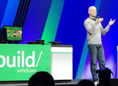 steven sinofsky president l activite windows presente aux developpeurs presents
