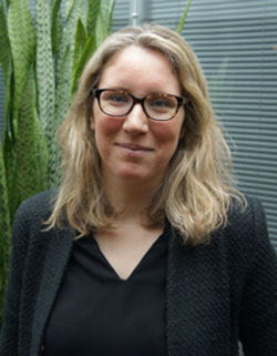 anne laure naveos croissance externe et partenariats stratégiques crédit mutuel