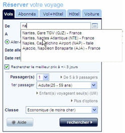 sur airfrance.fr, l'auto-complétion facilite la saisie 